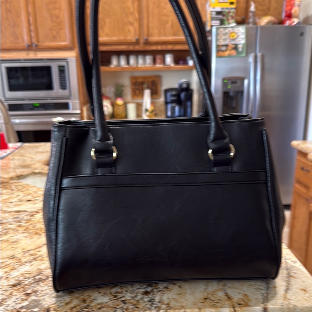 Bueno Black Shoulder Bag with Gold-Tone Hardware - Picture 2 of 4